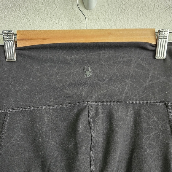 Spyder Active Web Print Black High-Waisted Women's Leggings. Size Medium - Picture 4 of 5